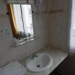 Szálloda Alba 2*