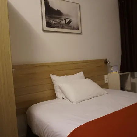 Comfort Alba Hotel 2*