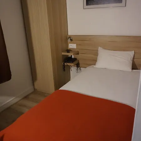 Alba Ξενοδοχείο